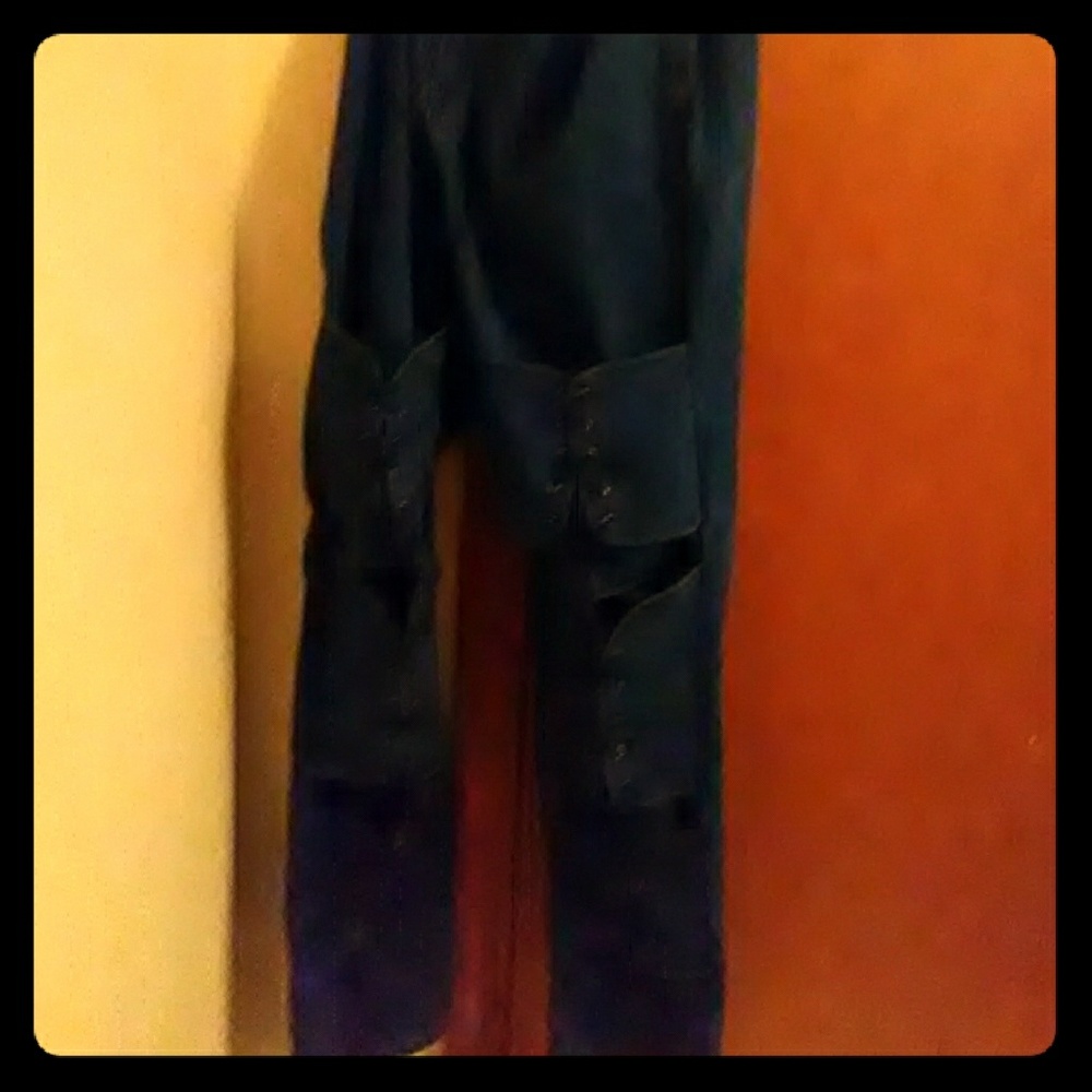 Blue jeans string up legs